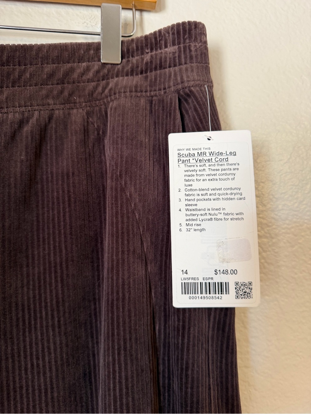 Lululemon Scuba Mid-Rise Wide-Leg Pant Velvet Cord Espresso NWT Size 14 Athletic - Picture 6 of 14